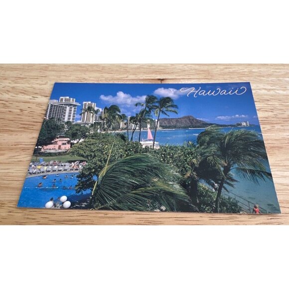 Vintage Hawaii Postcard Waikiki Beach Diamond Head Scene Sku 0199 - Picture 1 of 4